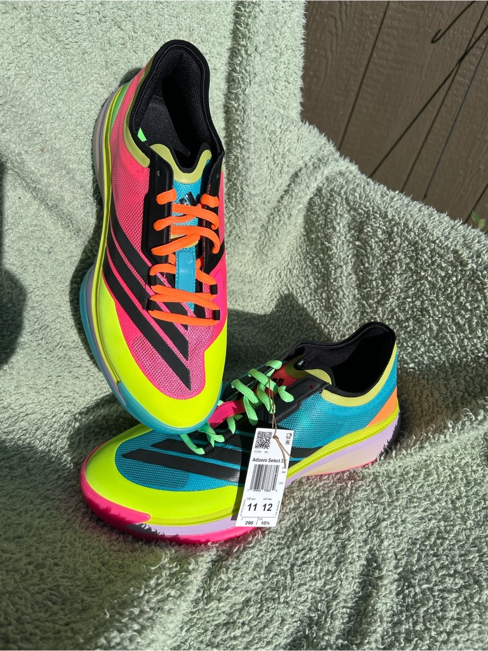 Men’s size 11 Adidas Select 3.0 ‘Lucid Pink & Preloved Lime’ Basketball Shoes